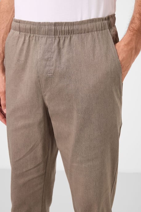 Herren gerade geschnittene Gabardine-Chinos - Image 3