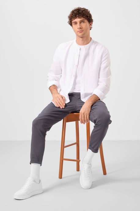 Herren Chinos aus Gabardin mit geradem Bein - Image 1