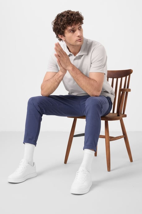 Herren Chinos mit geradem Bein aus Gabardine - Image 1