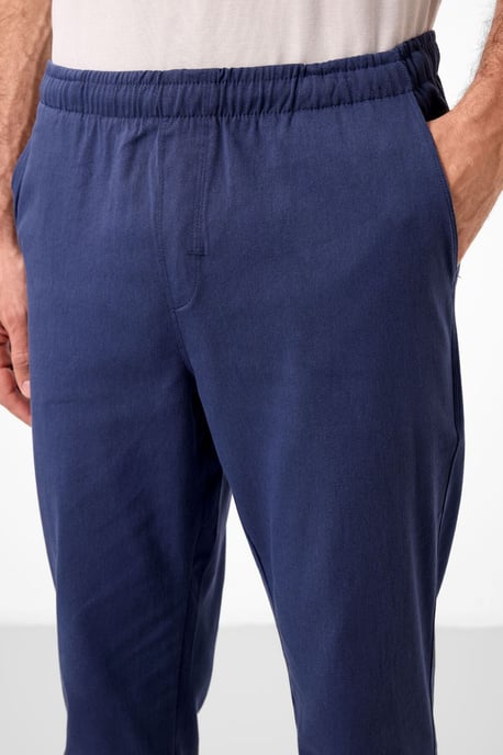 Herren Chinos mit geradem Bein aus Gabardine - Image 3
