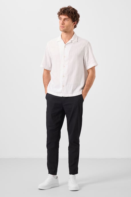 Herren Chinos mit geradem Bein aus Gabardine - Image 4