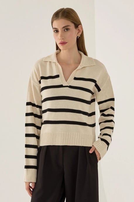 Gestreifter Polokragen-Strickpullover - Image 1