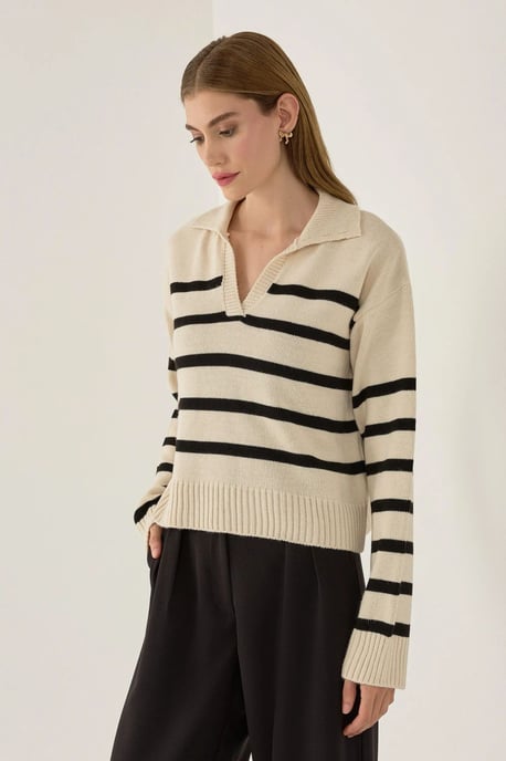 Gestreifter Polokragen-Strickpullover - Image 3