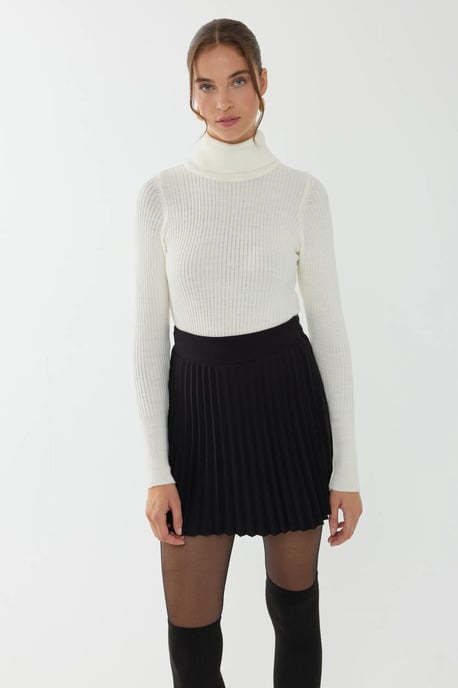 Slim Fit Rollkragenpullover - Image 2