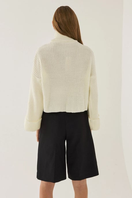 Oversized Hoher Kragen Pullover - Image 4
