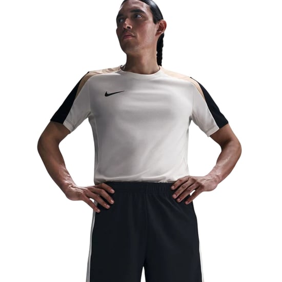 Nike - "Strike" Fußballshorts für Herren (Schwarz/Gold) - Image 3