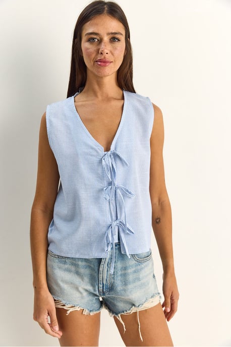 Gestreifte V-Ausschnitt-Bluse mit Bindedetail - Image 2