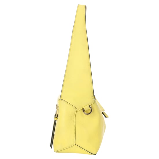 Loewe Puzzle Hobo Bag aus gelbem Kalbsleder - Image 4