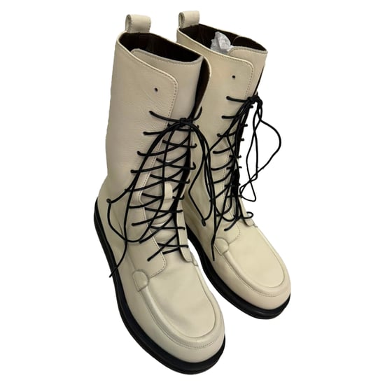 The Row Patty Schnürstiefel in weißem Leder - Image 6