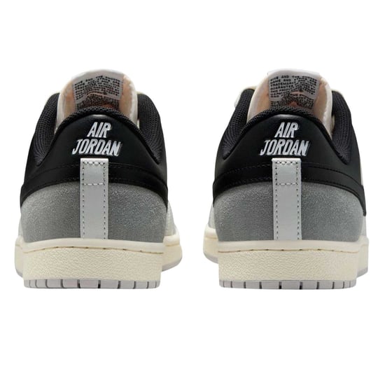 Nike - "Air Jordan Skyline" Sneaker für Herren, Leder (Schwarz/Weiß) - Image 2