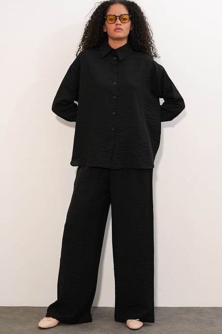 Strukturiertes Button-Down Langarmhemd - Image 3