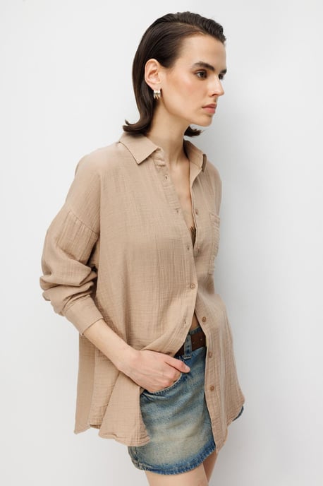 Oversize-Shirt mit Taschendetail - Image 1