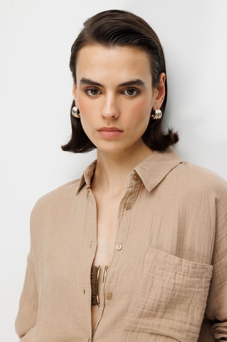 Oversize-Shirt mit Taschendetail - Image 4