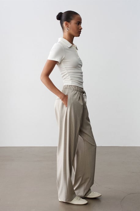 Damen Crop Slim Fit Polo T-Shirt - Image 4