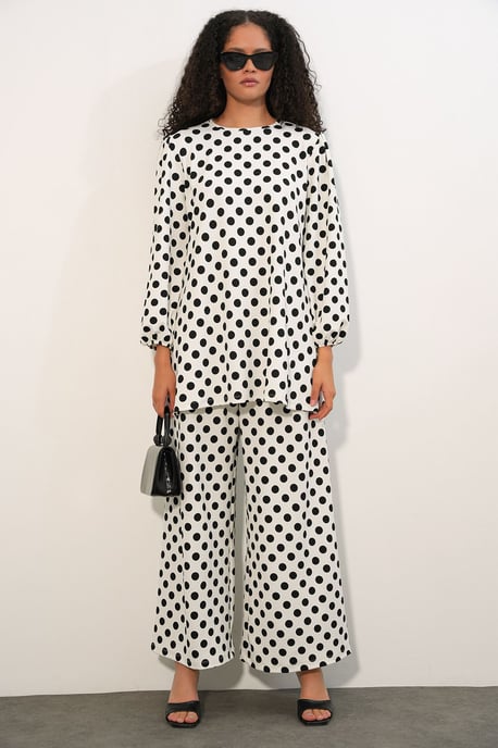 Texturierte Langarm-Tunika und weite Hose Set - Image 3