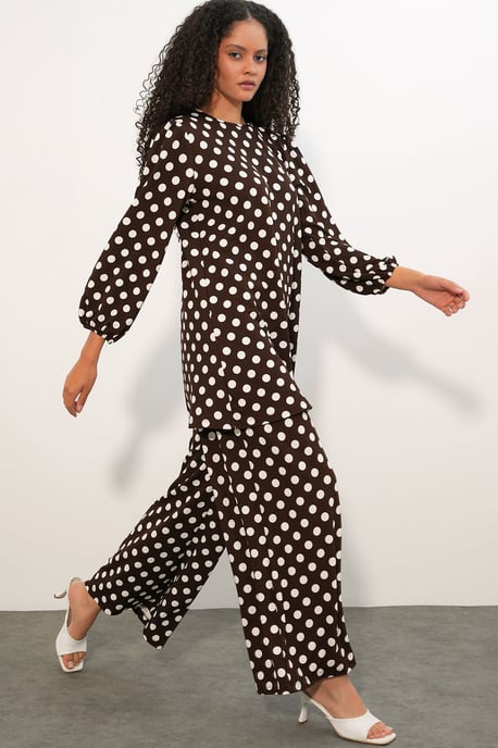 Texturierte Langarm-Tunika und weite Hose Set - Image 2