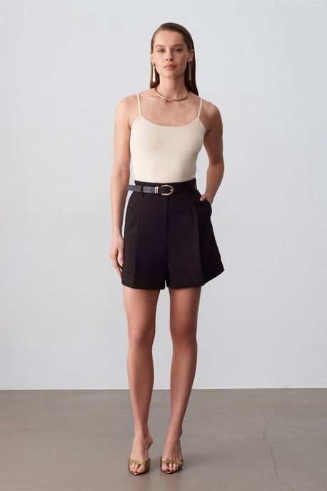 Figurbetonte ärmellose Bluse mit Quadrat-Ausschnitt - Image 4