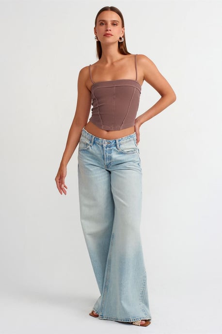 Rippstrick Quadrat-Ausschnitt Crop-Top - Image 3