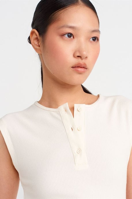 Ärmellose gerippte Bluse mit Knopfleiste - Image 3