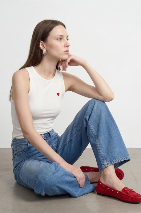 Bestickte ärmellose Slim-Fit-Jerseybluse - Image 1