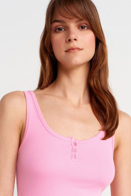 Slim Fit Crop Cami-Bluse - Image 3