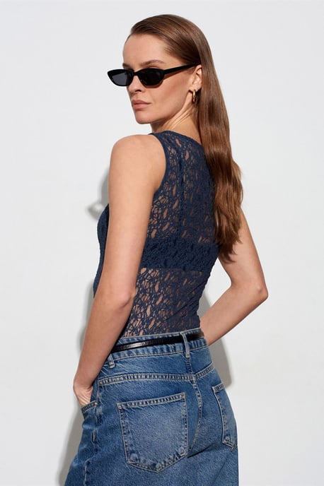 Dilvin Taillierte ärmellose Bluse aus Spitze - Marineblau - Image 2