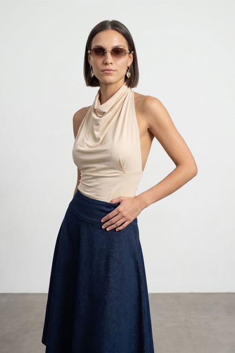 Taillierte ärmellose Bluse mit Schalkragen - Image 4