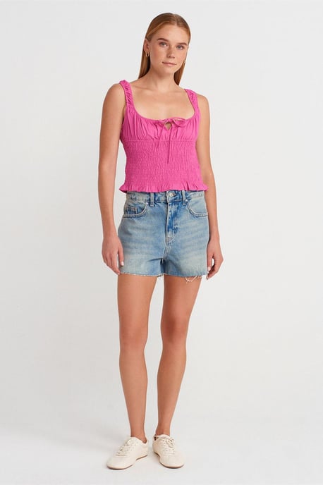 Taillierte ärmellose Bluse mit Krawattenvorderseite - Image 4