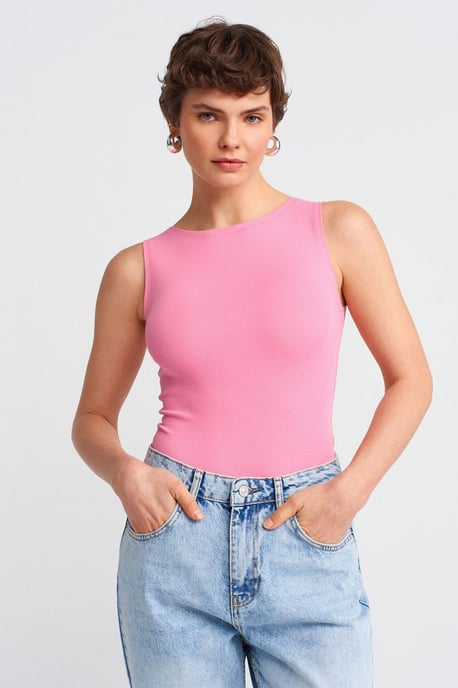 Ärmellose Slim-Fit Boot-Hals-Bluse - Image 4