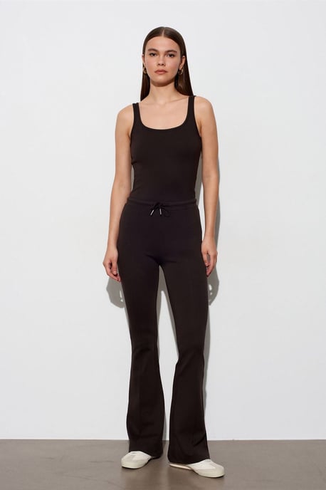 Ärmellose Slim-Fit-Jersey-Bluse - Image 4