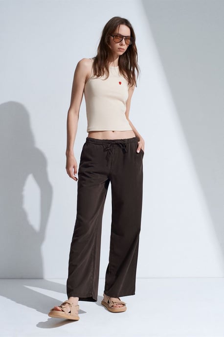 Bestickte ärmellose Slim-Fit-Jerseybluse - Image 4