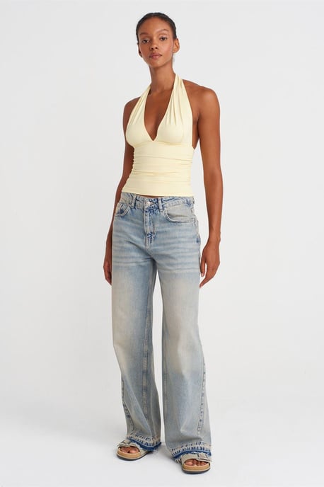 Taillierte Halsband-Bluse - Image 4