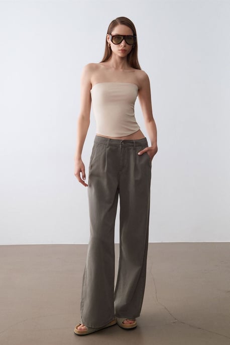 Damen Strapless Crop Bandeau Top - Image 4