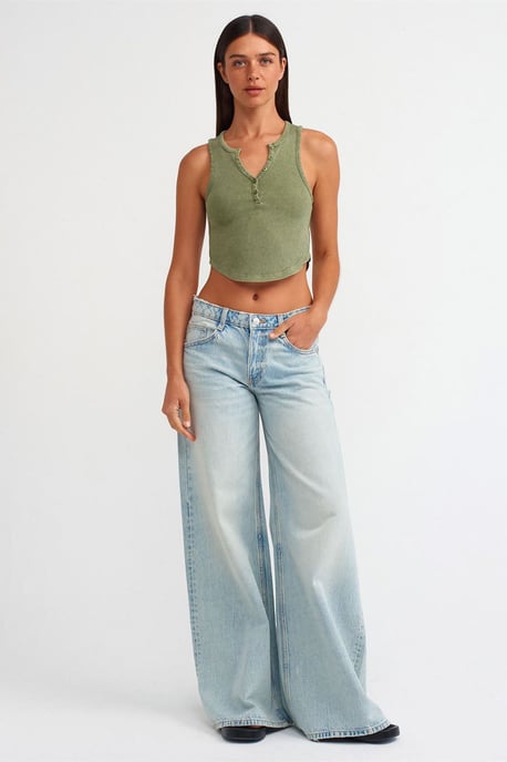 Damen Ripp-Crop-Bluse mit Knöpfen - Image 3