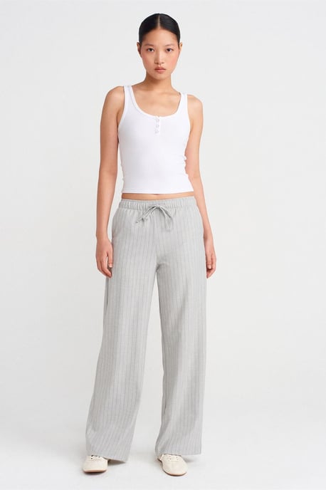Slim Fit Crop Top Bluse - Image 4