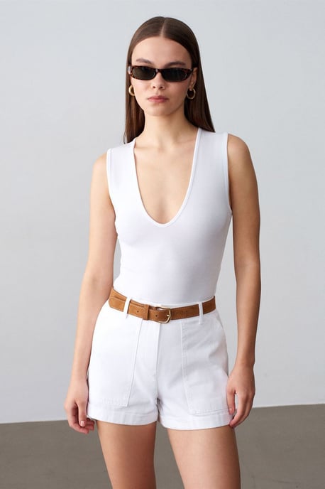Ärmelloser Slim-Fit U-Ausschnitt Bodysuit - Image 3