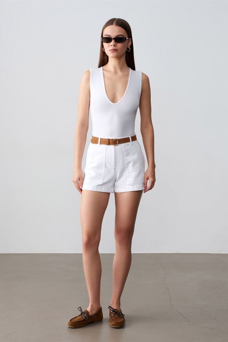 Ärmelloser Slim-Fit U-Ausschnitt Bodysuit - Image 4