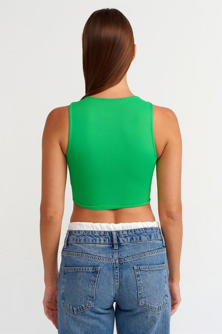 Eng anliegendes Crop-Top - Image 2