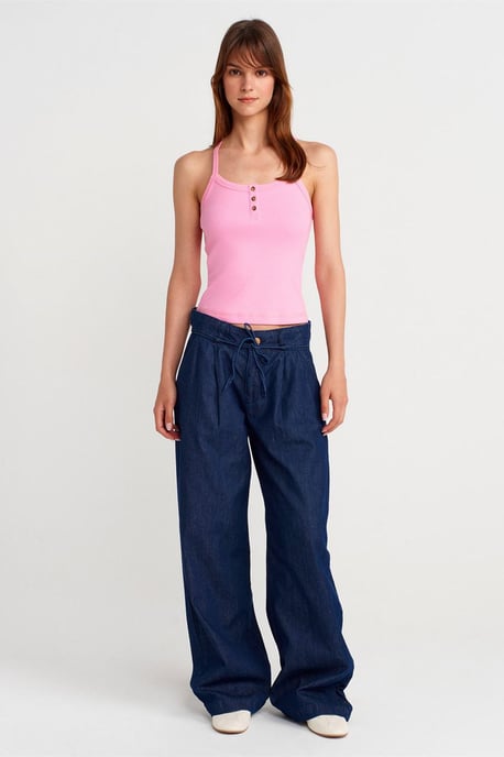 Schmale Passform Rippstrick Cami-Bluse - Image 4