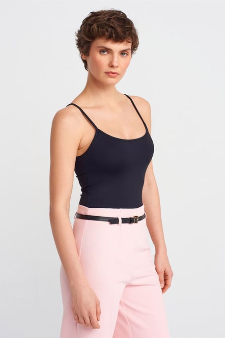 Schlanke Passform ärmellose Cami-Bluse - Image 1