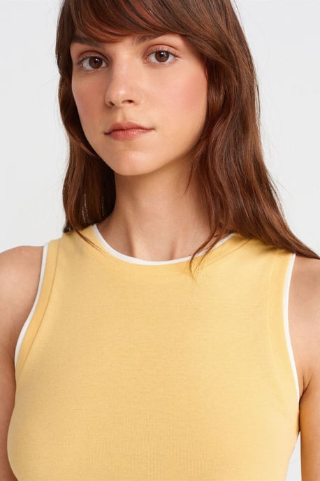 Ärmellose gerippte Baumwollbluse - Image 3