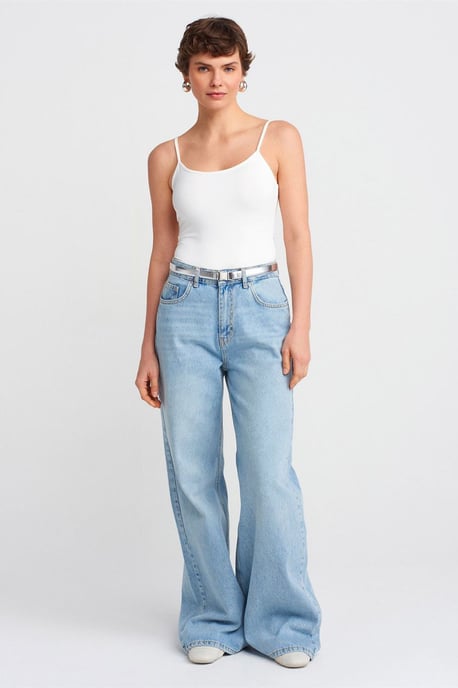 Schlanke Passform ärmellose Cami-Bluse - Image 3