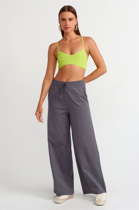 Rippstrick V-Ausschnitt Cropped Bralet Top - Image 3