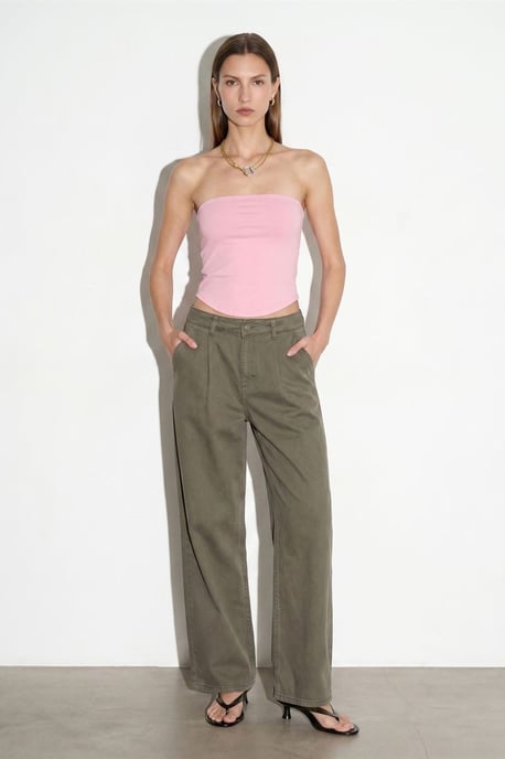 Damen Bügelose Crop Bandeau-Top - Image 4