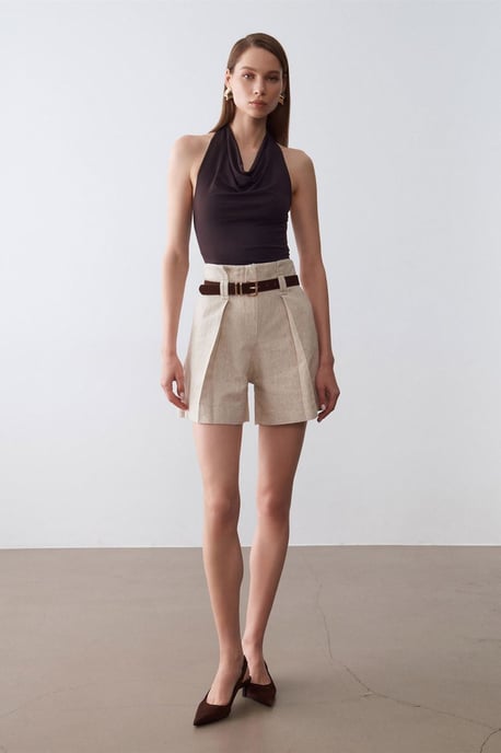 Ärmellose Bluse mit Knoten und Cowl-Neck - Image 5