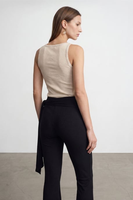 Rippene Baumwoll-Halterbluse - Image 3