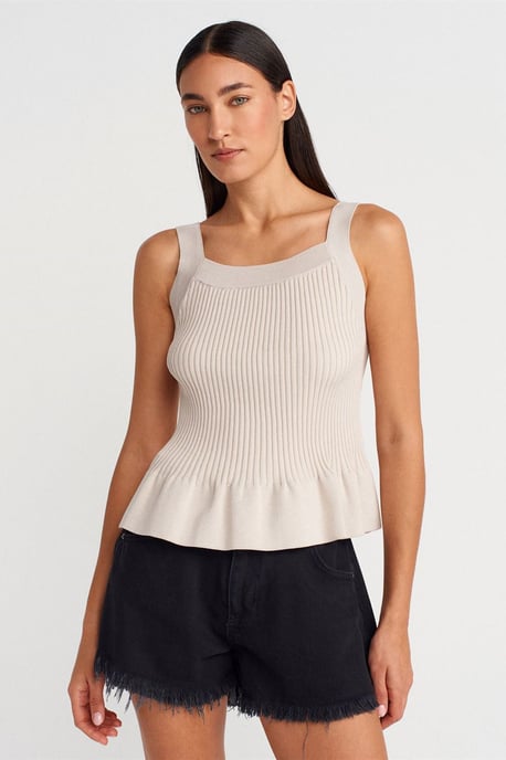 Taillierte gerippte ärmellose Bluse mit quadratischem Ausschnitt - Image 1