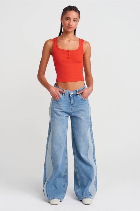 Damen Ripp-Crop-Bluse mit Knopfverschluss - Image 4