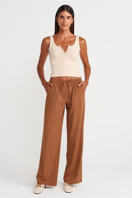 Gerippte Crop-Cami-Bluse - Image 4