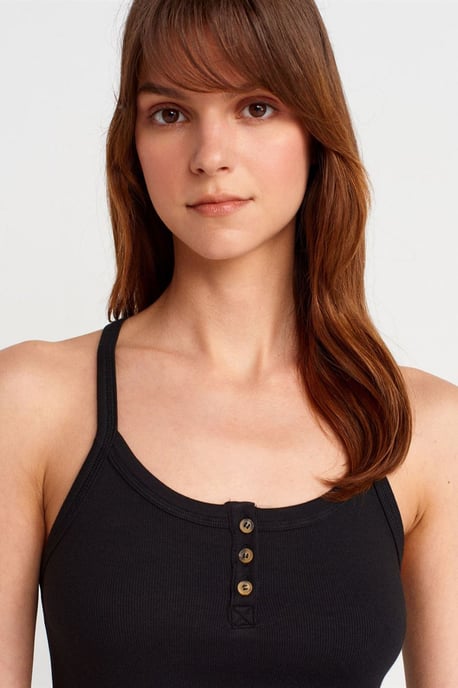 Dilvin Schmal geschnittenes rippstrick-Cami-Top - Schwarz - Image 3